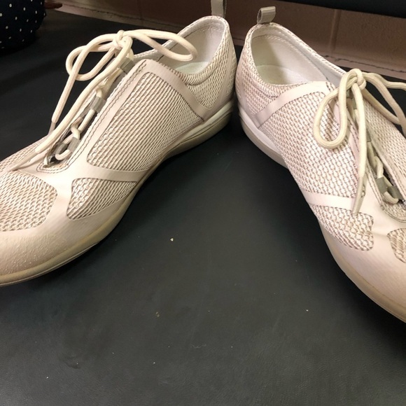 Merrell Women's Ceylon Sport Comfort Lace Shoe In Taupe J55148 *FLAW - Picture 4 of 9